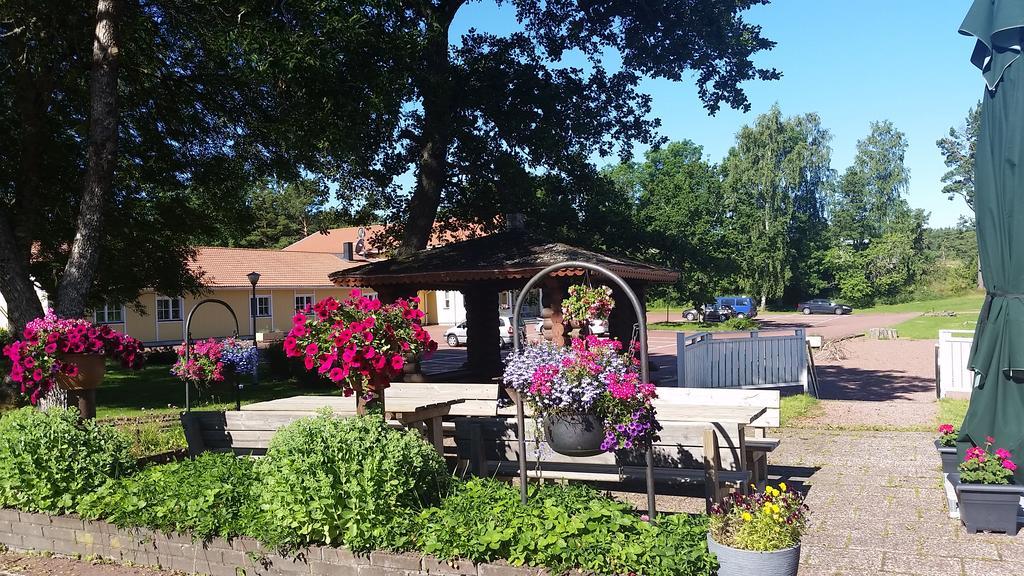 Basto Hotel & Stugby Palsbole Exterior foto